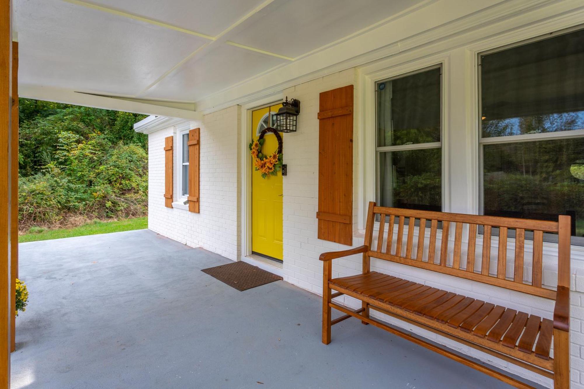 Soaking Tub W Washer And Dryer, Wifi Apartment Mebane Exterior photo